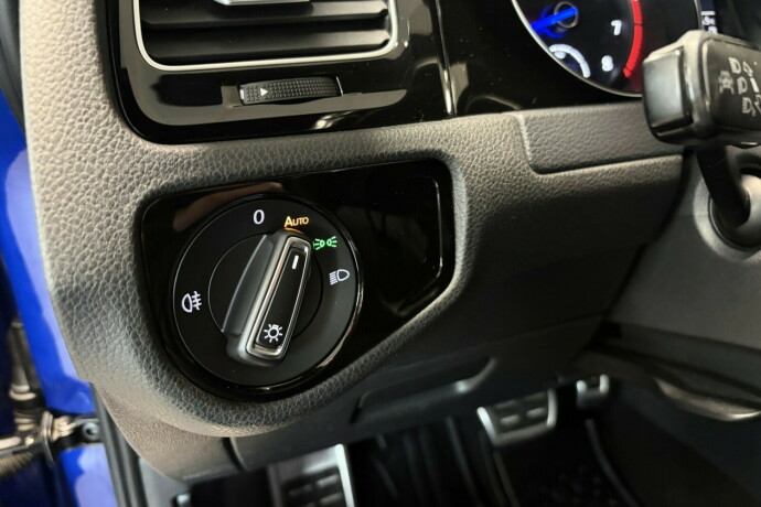 volkswagen-golf-vii-bensin-2016-big-24