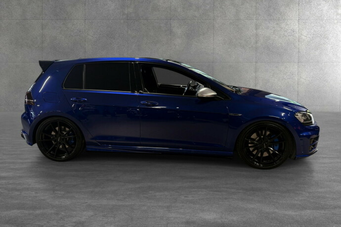 volkswagen-golf-vii-bensin-2016-big-5