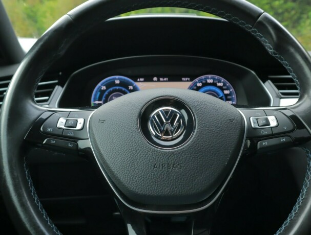 volkswagen-passat-elektrisitetbensin-2016-big-9