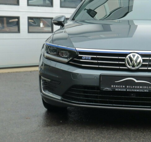 volkswagen-passat-elektrisitetbensin-2016-big-6