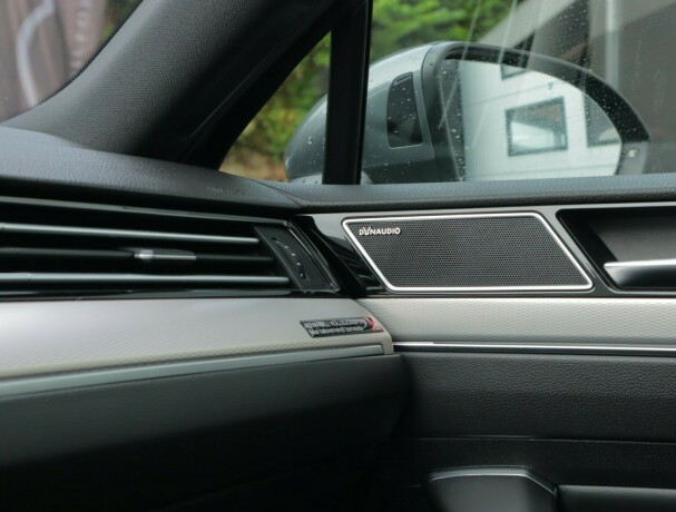 volkswagen-passat-elektrisitetbensin-2016-big-18