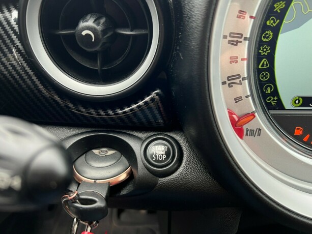 mini-cooper-bensin-2013-big-28