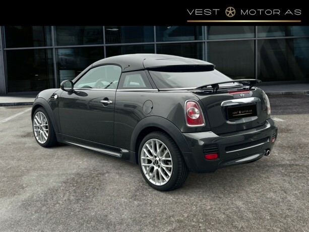 mini-cooper-bensin-2013-big-4