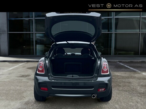 mini-cooper-bensin-2013-big-7