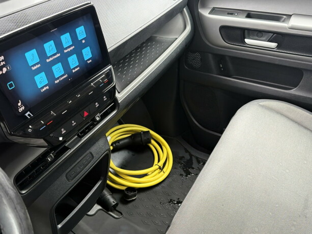 volkswagen-id-buzz-elektrisitet-2023-big-15