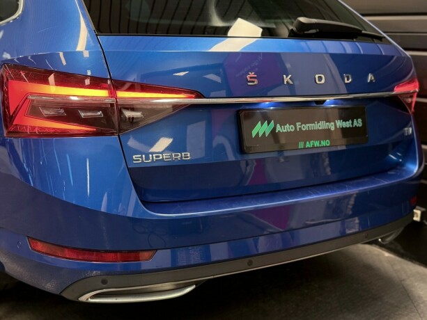 skoda-superb-elektrisitetbensin-2020-big-6