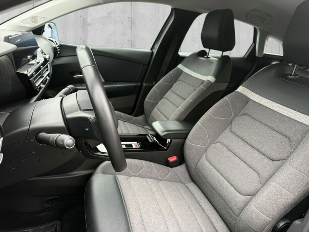 citroen-e-c4-elektrisitet-2022-big-6