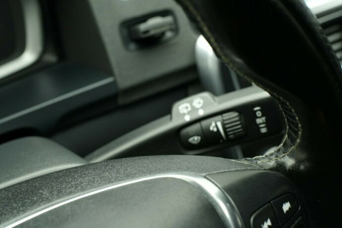 volvo-v60-elektrisitetdiesel-2016-big-15
