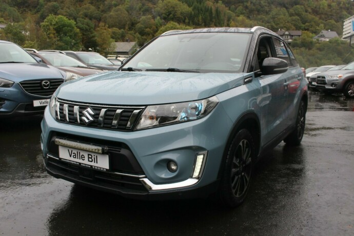 suzuki-vitara-bensin-2019-big-1