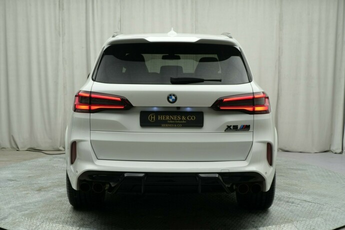 bmw-x5-m-bensin-2021-big-4