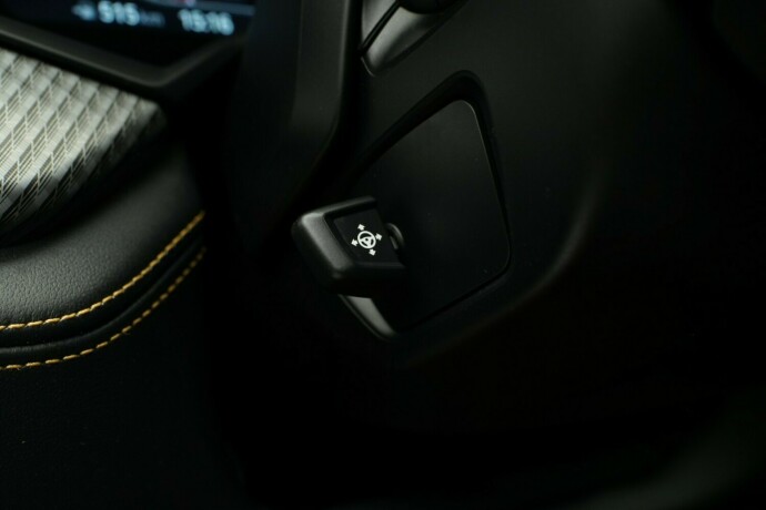 bmw-x5-m-bensin-2021-big-57
