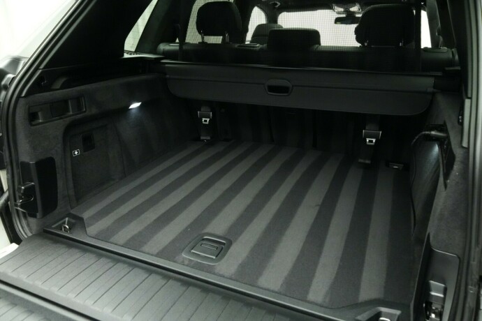bmw-x5-m-bensin-2021-big-25