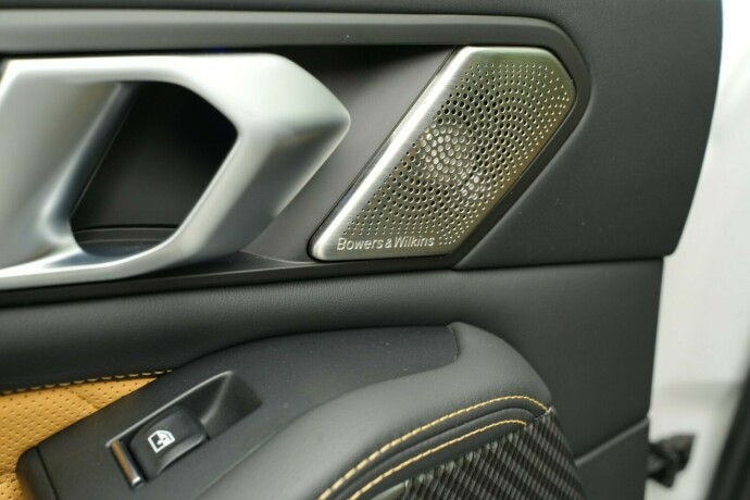 bmw-x5-m-bensin-2021-big-83