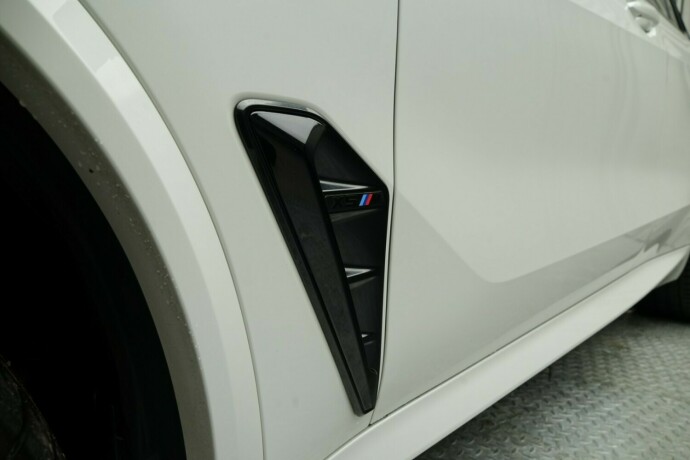bmw-x5-m-bensin-2021-big-9