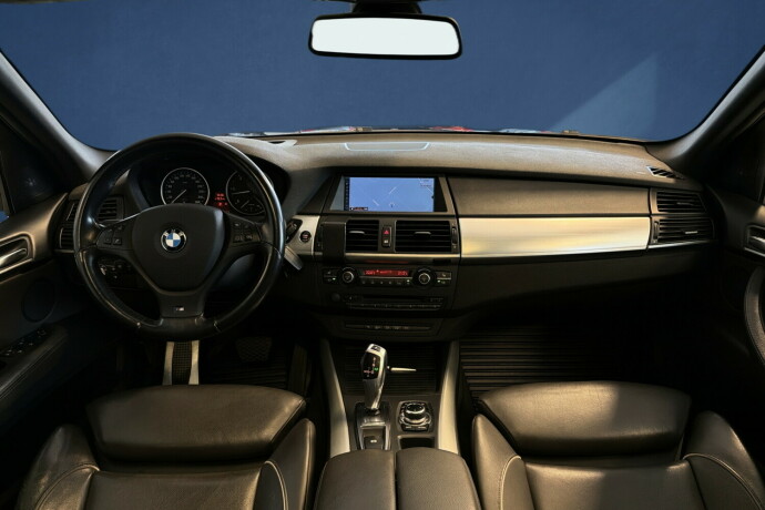 bmw-x5-diesel-2011-big-13