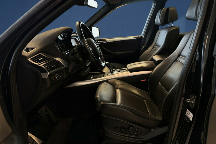bmw-x5-diesel-2011-big-9