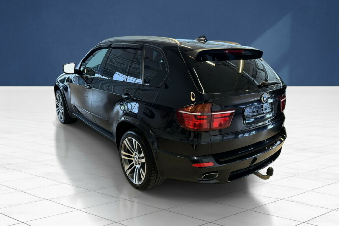 bmw-x5-diesel-2011-big-4