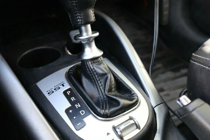 mitsubishi-outlander-diesel-2010-big-21
