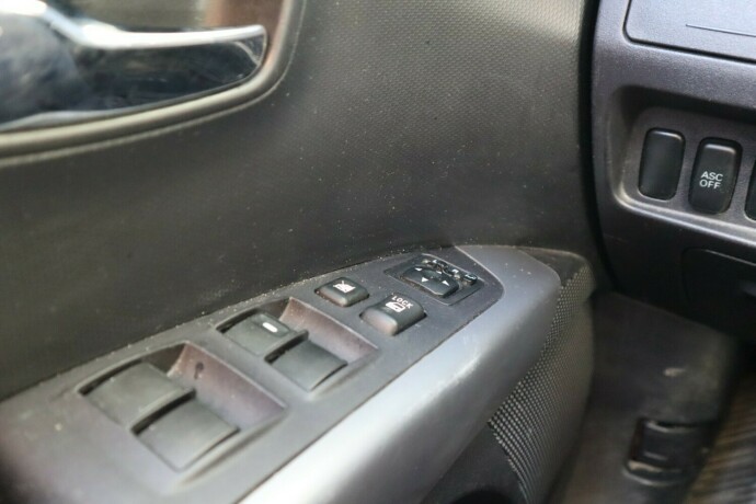 mitsubishi-outlander-diesel-2010-big-20