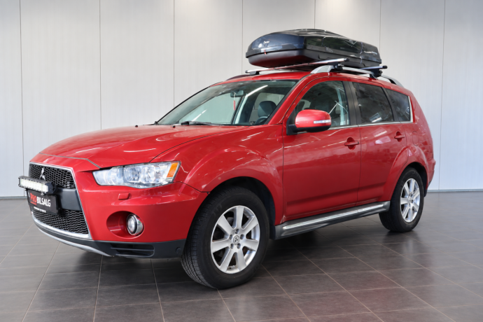 mitsubishi-outlander-diesel-2010-big-0