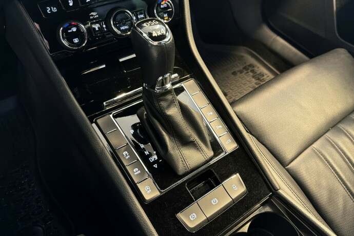 skoda-superb-bensin-2018-big-15