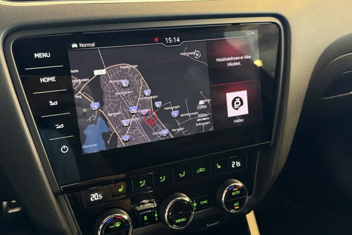 skoda-octavia-rs-bensin-2019-big-16