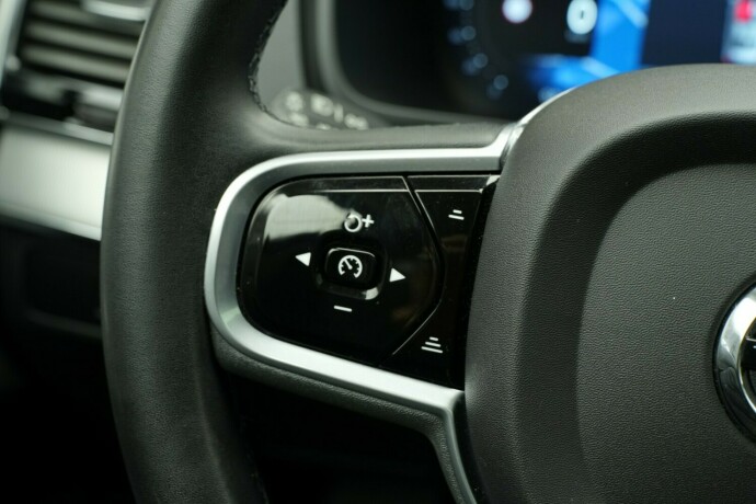 volvo-xc-90-elektrisitetbensin-2023-big-35