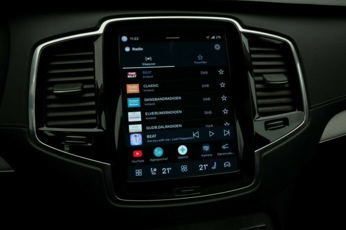 volvo-xc-90-elektrisitetbensin-2023-big-45