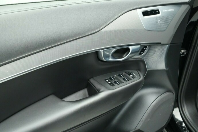 volvo-xc-90-elektrisitetbensin-2023-big-25