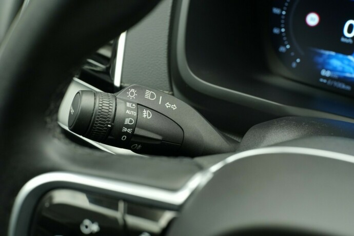 volvo-xc-90-elektrisitetbensin-2023-big-37