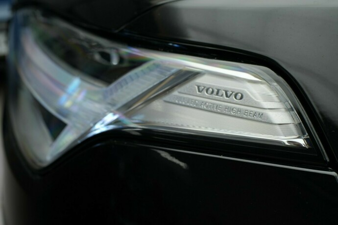 volvo-xc-90-elektrisitetbensin-2023-big-8