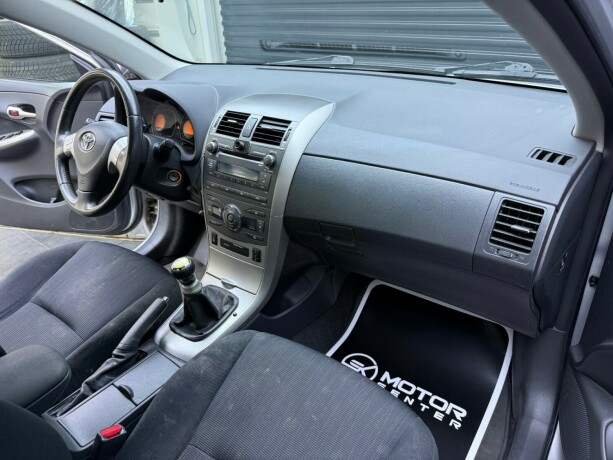 toyota-corolla-diesel-2008-big-9