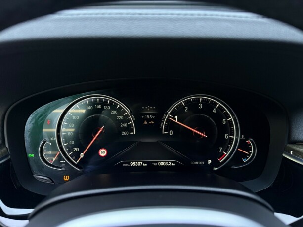 bmw-540i-bensin-2018-big-19