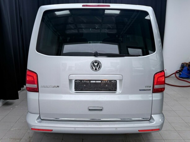 volkswagen-multivan-diesel-2014-big-6