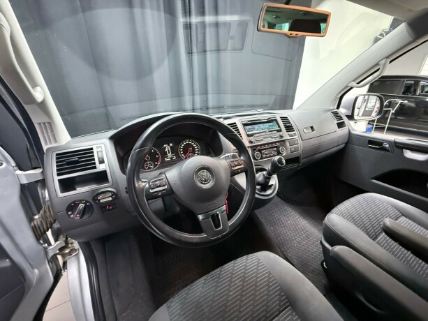 volkswagen-multivan-diesel-2014-big-12