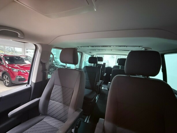 volkswagen-multivan-diesel-2014-big-19