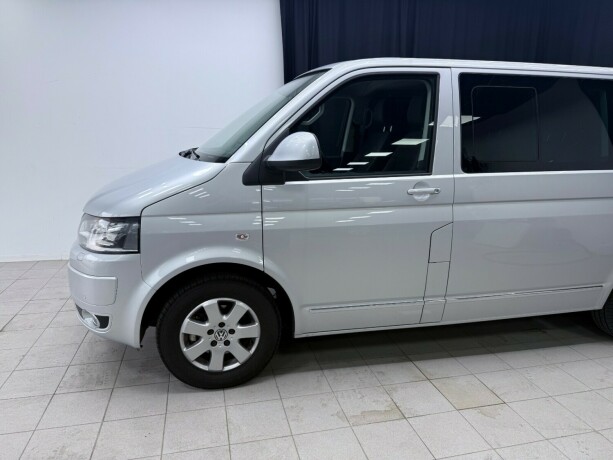 volkswagen-multivan-diesel-2014-big-3