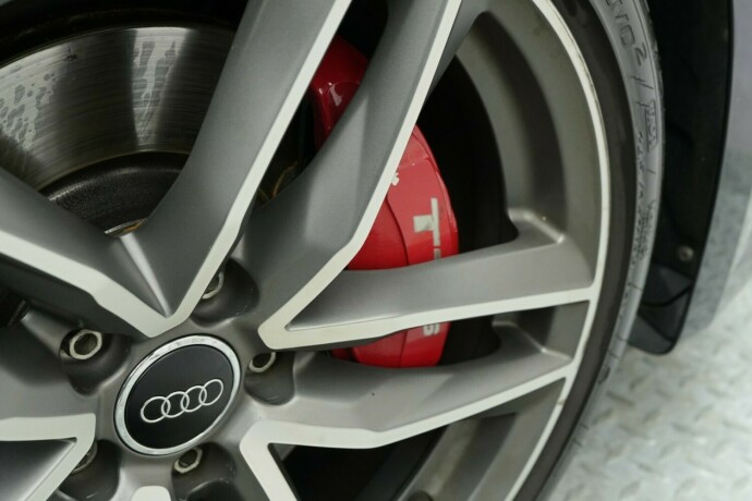 audi-tts-bensin-2016-big-6