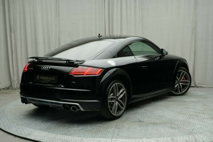 audi-tts-bensin-2016-big-9