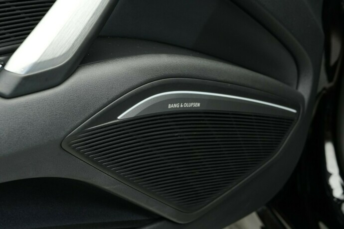 audi-tts-bensin-2016-big-25