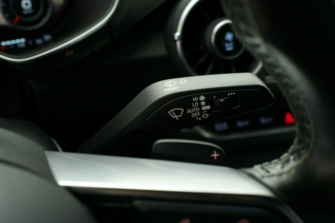 audi-tts-bensin-2016-big-36
