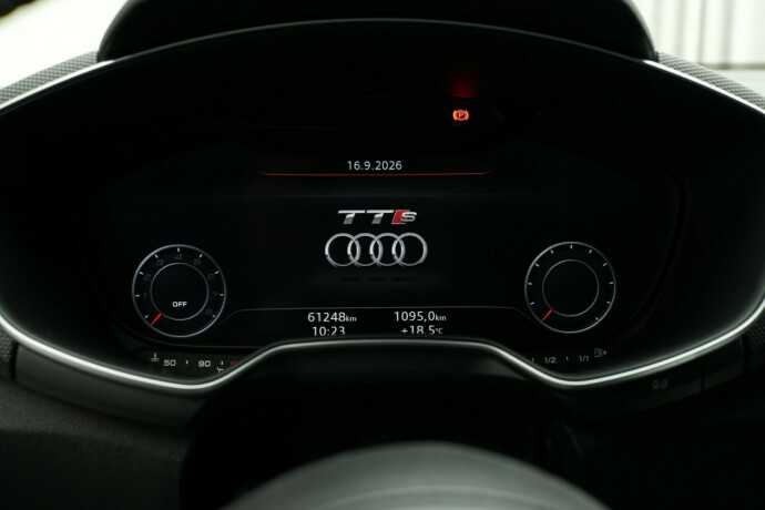 audi-tts-bensin-2016-big-43