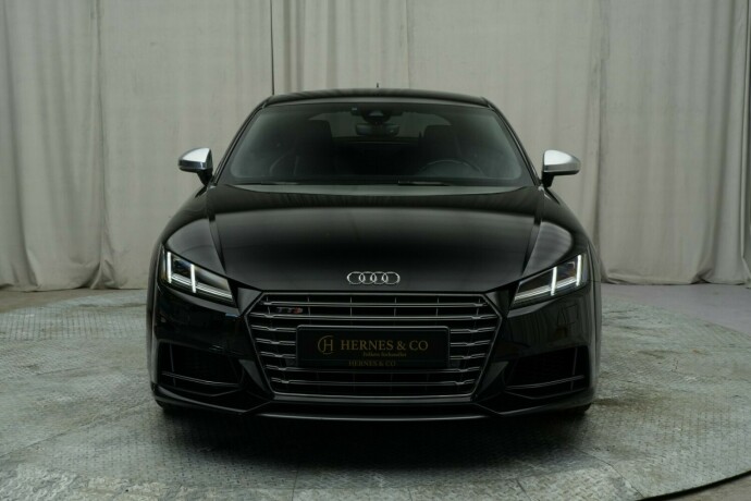 audi-tts-bensin-2016-big-10