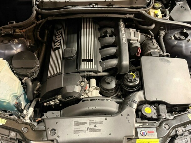 alpina-b3-bensin-2001-big-45