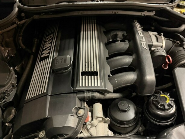 alpina-b3-bensin-2001-big-46