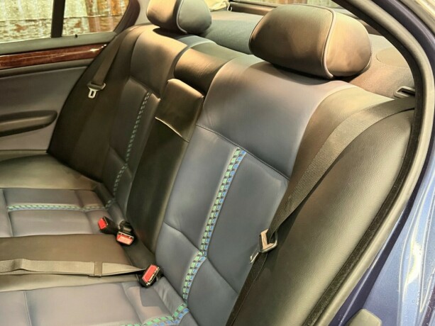 alpina-b3-bensin-2001-big-38