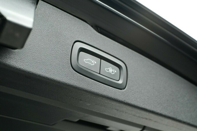 volvo-v60-elektrisitetbensin-2020-big-22