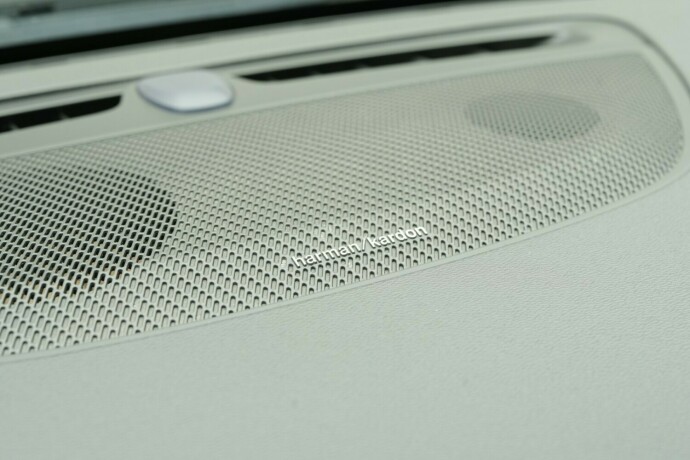 volvo-v60-elektrisitetbensin-2020-big-35