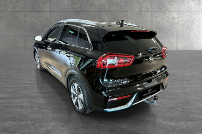 kia-niro-elektrisitetbensin-2018-big-4