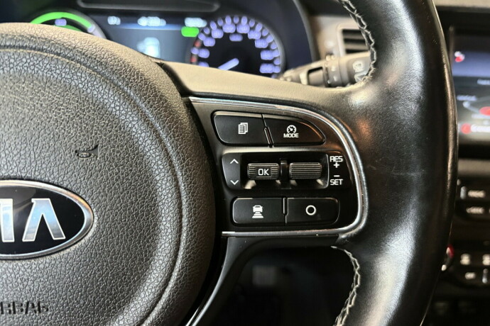 kia-niro-elektrisitetbensin-2018-big-21